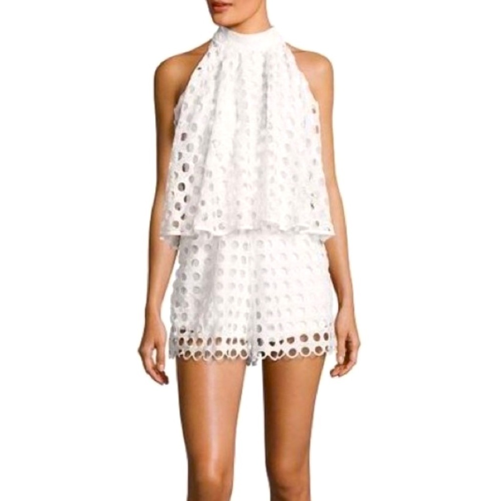 Romeo & Juliet white cutout shorts romper jumpsuit NWT size Medium